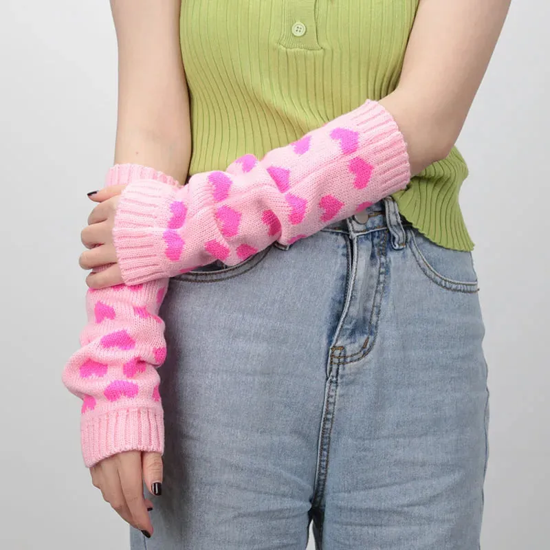 Women's Kawaii Heart Pattern Arm Warmers – Cute and Cozy